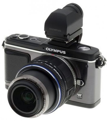 Perhaps the strongest competitor for the PowerShot G11, the Olympus E-P2 is not equipped with a built-in flash or a viewfinder. Add either of those accessories and the camera - with the kit zoom lens - will be even larger. By comparison, the G11 is quite compact and more portable.