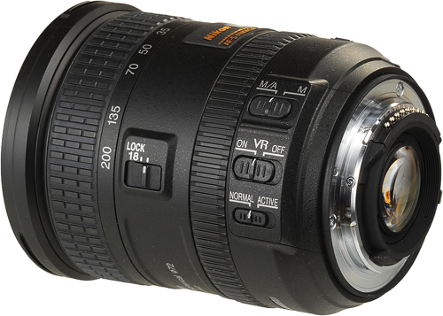 This all-purpose lens, with VR II stabilizer, Silent Wave AF and a zoom lock switch is well equipped with features; in this aspect, it's similar to some of the more expensive Nikkor AF-S lenses.