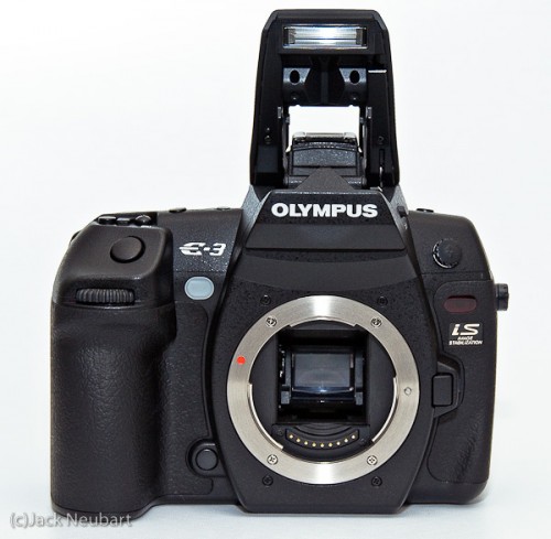 Olympus E-3 Digital SLR Review: Field Test Report