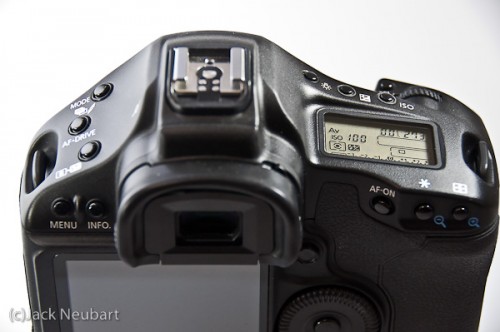 Canon EOS 1Ds Mark III - top view. In case you didn't think there were enough buttons on the back, here are a few more for you to get your fingers around. Okay, perhaps I'm making light of the configuration, and I should point out that this plethora of controls on top and in back do give you quick access to many needed functions. Copyright  ©2009 Jack Neubart. All rights reserved.